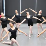 La función de egreso se realizará el viernes 27 de marzo, a las 19:00 horas, en el Teatro Municipal de Los Ángeles, con entrada liberada., Corporación Cultural Municipal de Los Ángeles