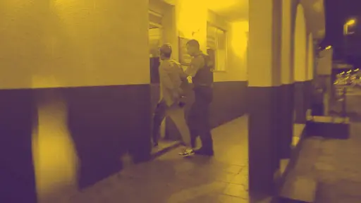 Conductor embistió y arrastró por más de un metro a carabinero durante fiscalización en Santa Bárbara