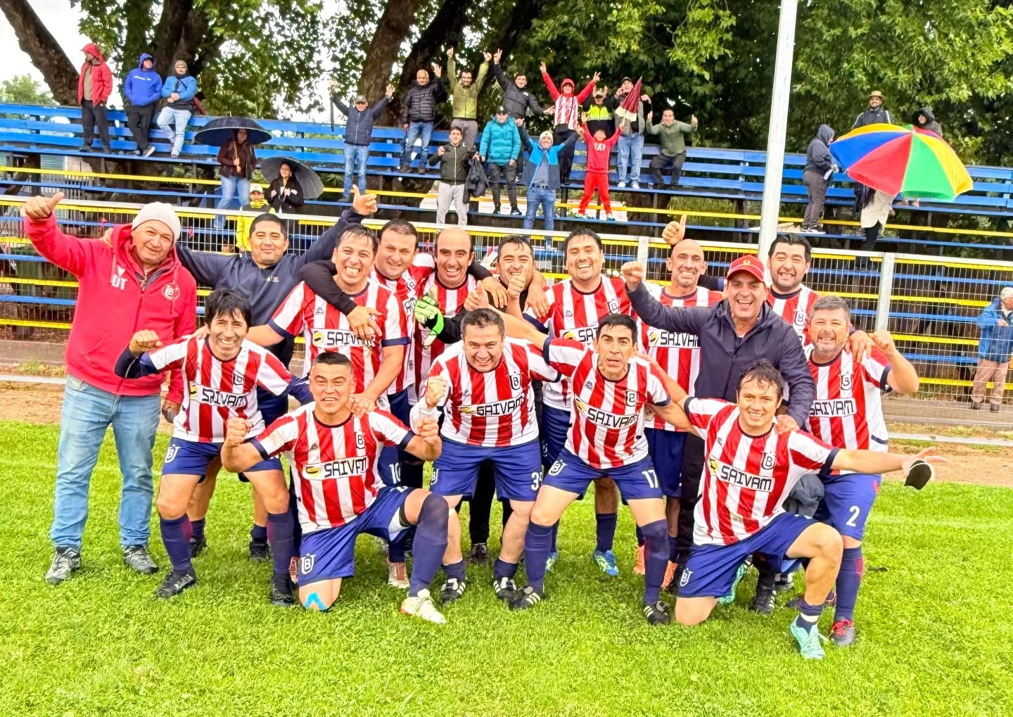 En la serie Súper Senior, Unión Balmaceda logró ser más cetero desde los 12 pasos avanzanndo en la Copa de Campeones / La Tribuna
