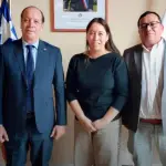 Juan Pablo Mellado, delegado presidencial provincial de Biobío; Claudia Fuentes, directora de Diario La Tribuna y Radio San Cristóbal; y Christian Montoya, gerente comercial del medio, durante encuentro protocolar., Delegación Presidencial Provincial Biobío