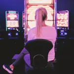 casino, adulto, mujer, joven, apuesta, apuestas, juego, póker, jugar, victoria, vegas, suerte, bote, dinero, juego de azar, éxito, riesgo, oportunidad, apuesta, apuestas, apuestas, apuestas, apuestas, apuestas, Pixabay