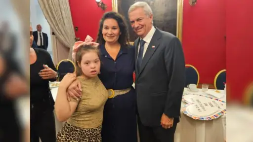 Presidente Kast recibió a joven con Síndrome de Down víctima de amenazas en Talcahuano