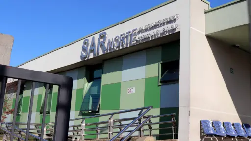 Ingreso de mujer apuñalada a SAR de Los Ángeles activó protocolos de seguridad