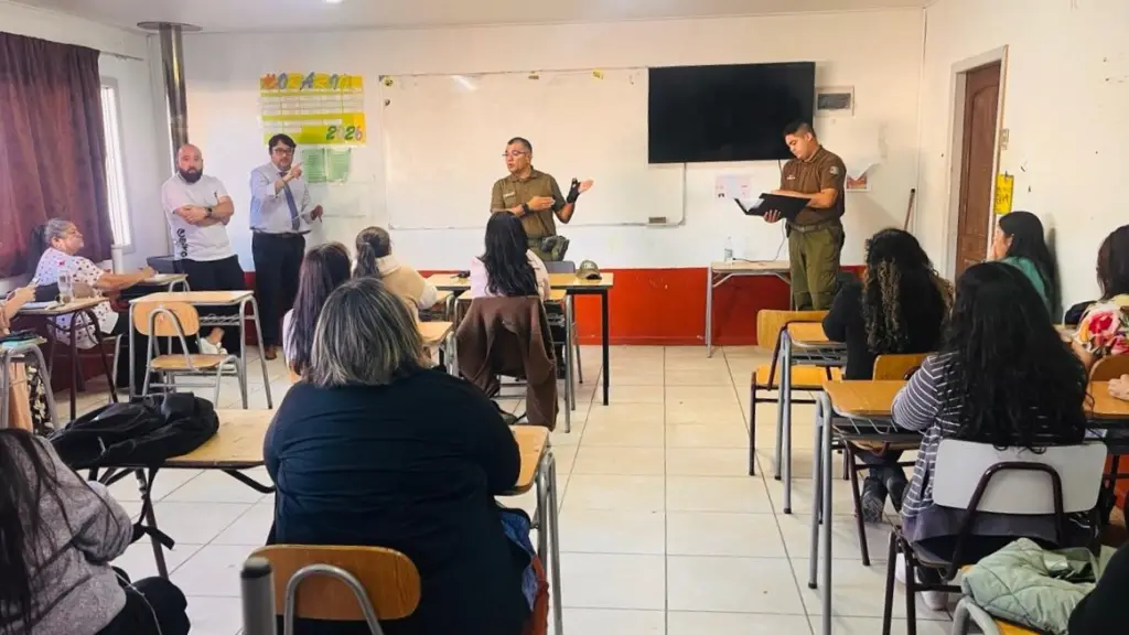 Carabineros entrega consejos para prevenir violencia escolar, Municipalidad de Tucapel