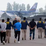 El primer procedimiento de la actual administración despegó desde el Grupo 10 de la Fuerza Aérea., Agencia UNO