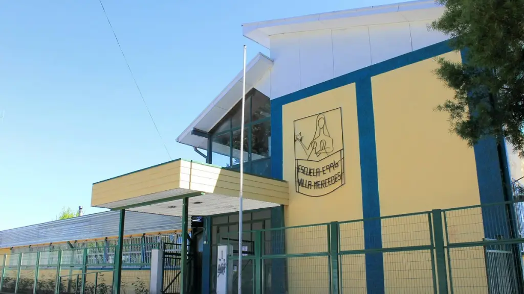 Escuela Básica Villa Mercedes, ubicada en la comuna de Quilleco, forma parte de los diez establecimientos considerados en la intervención educativa en la zona cordillerana del Biobío., Facebook