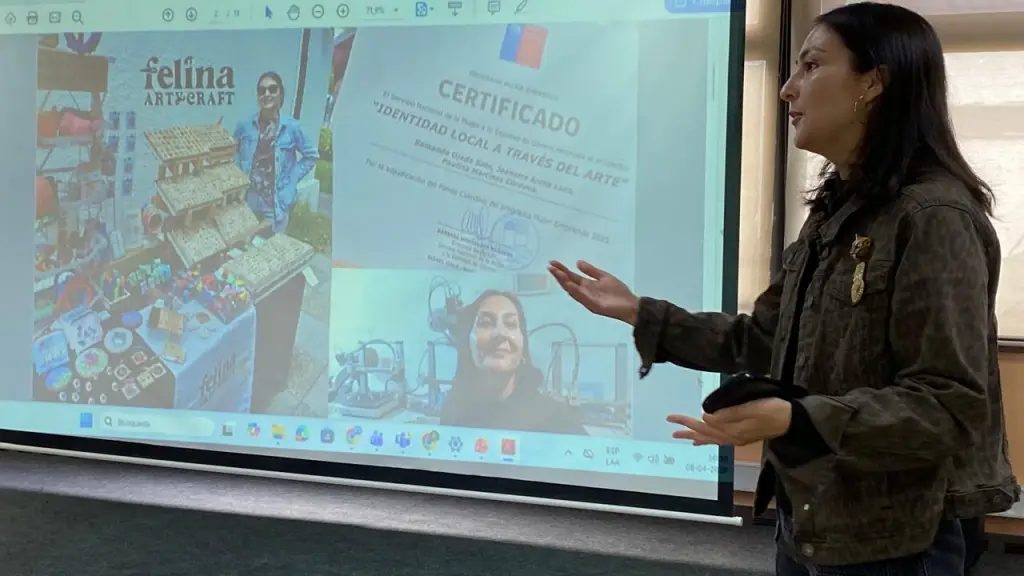 Academia Mujer Emprende 2026, SernamEG