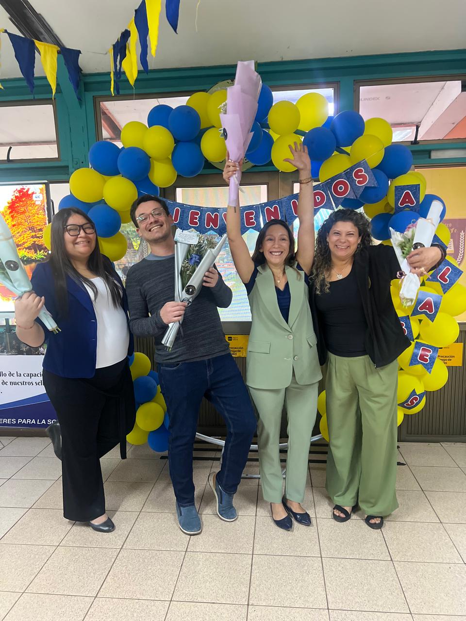 Carolina Toledo y su equipo celebran la obtención de la excelencia académica. / Cedida