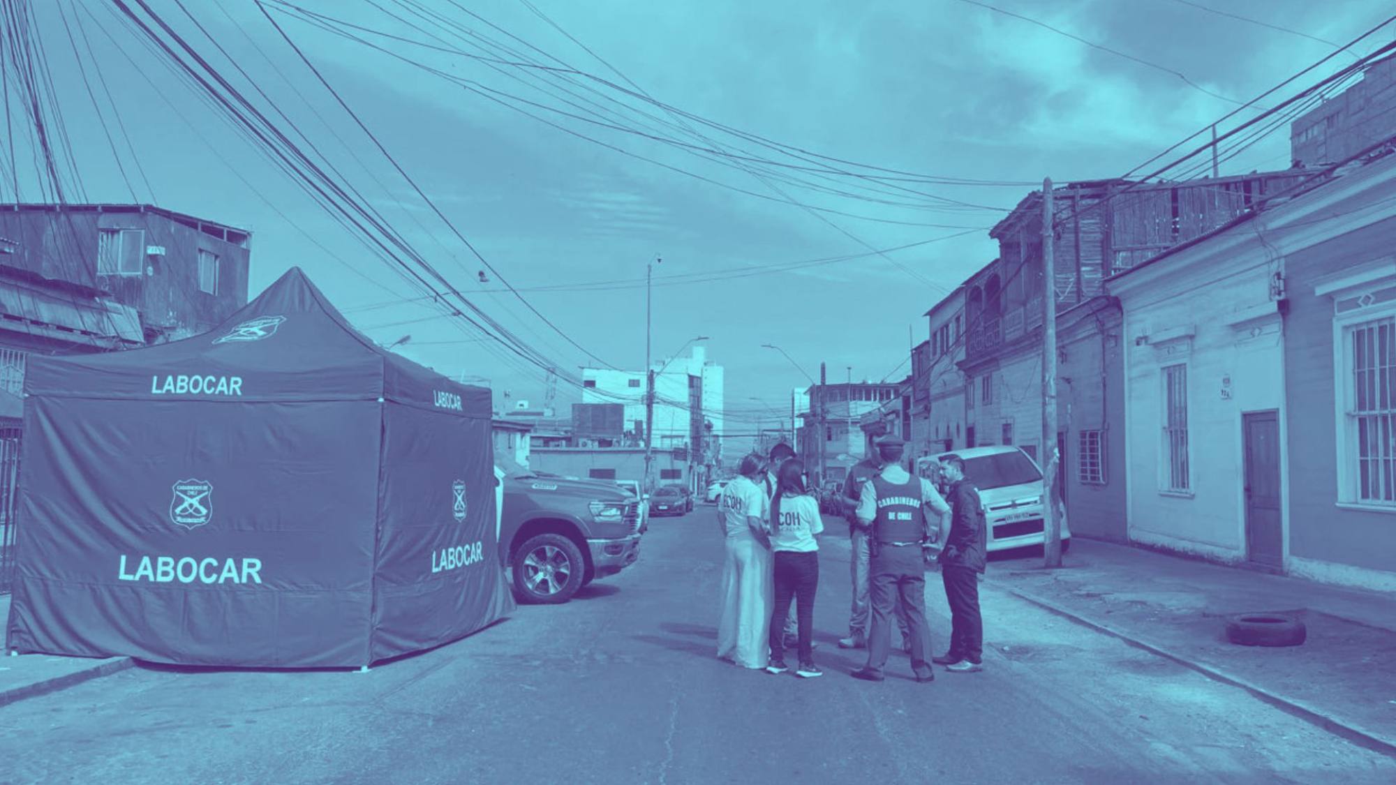 Tres sujetos habrían asesinado con un taladro a un hombre y abandonado su cadáver en plena vía pública de Iquique