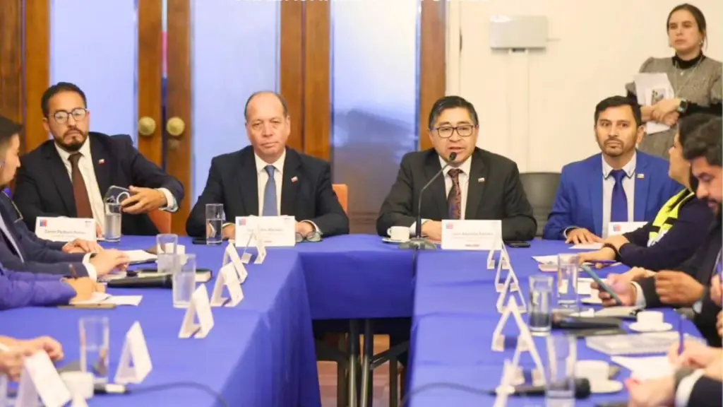 Juan Pablo Mellado participó en jornada de coordinación junto a autoridades regionales en Concepción., Delegación Presidencial Provincial Biobío