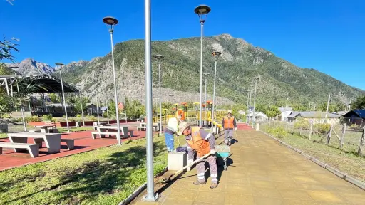 Realizan labores de mantención en espacios comunitarios de Antuco