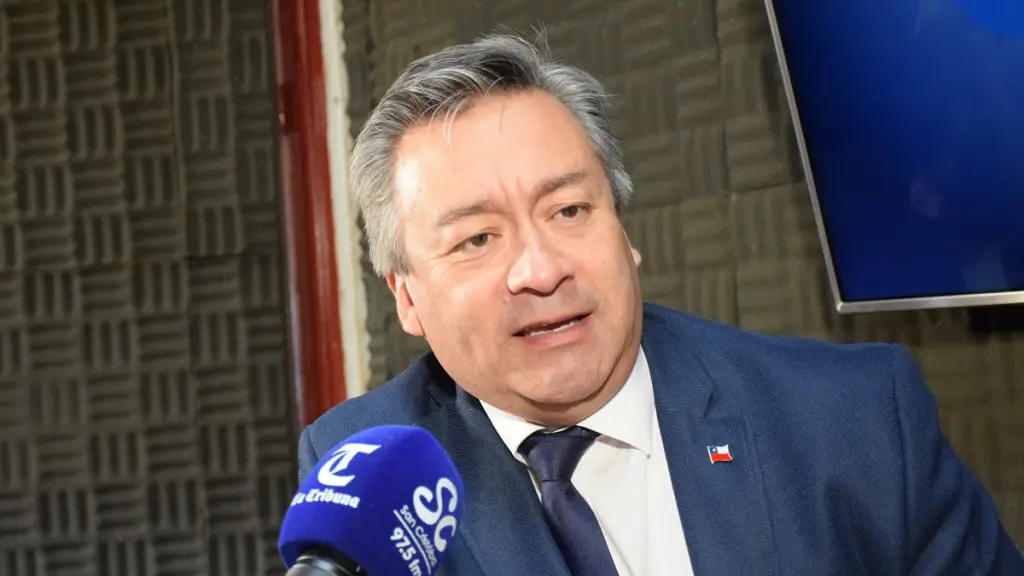 En entrevista realizada en Radio San Cristóbal, Mario Delannys, abordó el escenario actual de la contaminación del aire y las medidas en curso en la comuna., Fredy Muñoz | La Tribuna