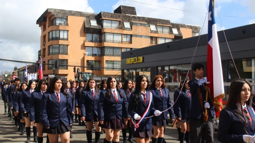 El establecimiento destaca por el trabajo colaborativo y el foco en el aprendizaje. | Liceo Particular Carlos Condell