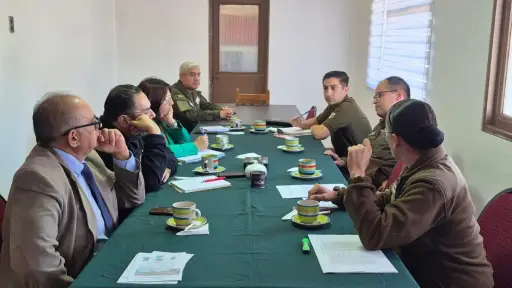 Reunión entre Carabineros y liceos busca definir plan de seguridad escolar en Mulchén