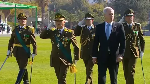 Hechos concretos: Kast anuncia reformas para proyectar a Carabineros hacia su centenario