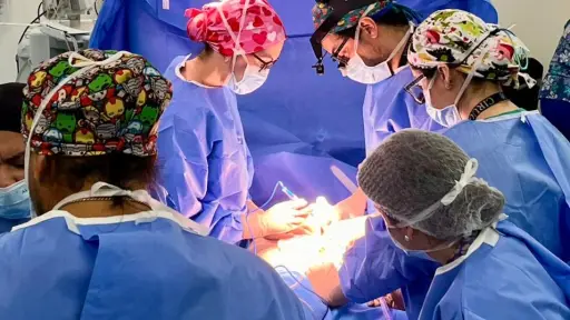 Pasillo de honor y nueva esperanza: así fue el primer procuramiento de órganos del año en Los Ángeles