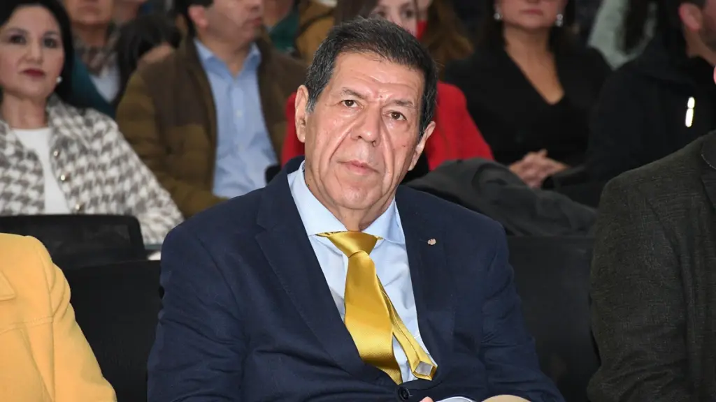 Jaime Veloso Jara encabezó la presentación de la gestión municipal 2025 ante la comunidad, pese a que la instancia no pudo desarrollarse en el marco formal del Concejo Municipal., Municipalidad de Tucapel / Archivo