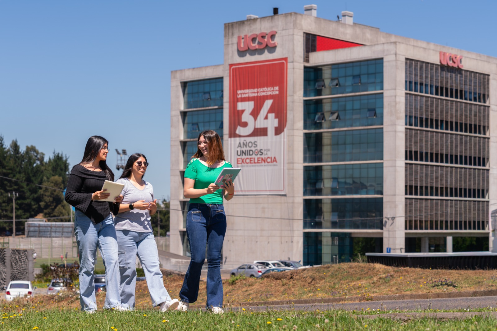 Miles de estudiantes eligieron iniciar su formación profesional y técnica en una Universidad con sello de calidad, acompañamiento y fuerte vinculación con el medio. / UCSC