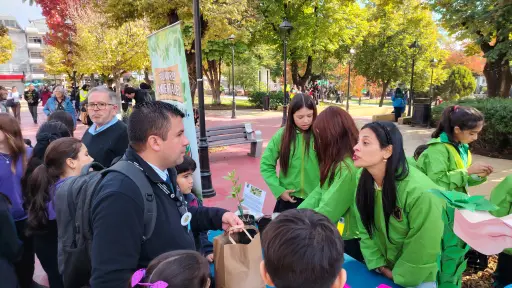 Día de la Tierra 2026 en Los Ángeles: estudiantes presentan proyectos de sustentabilidad