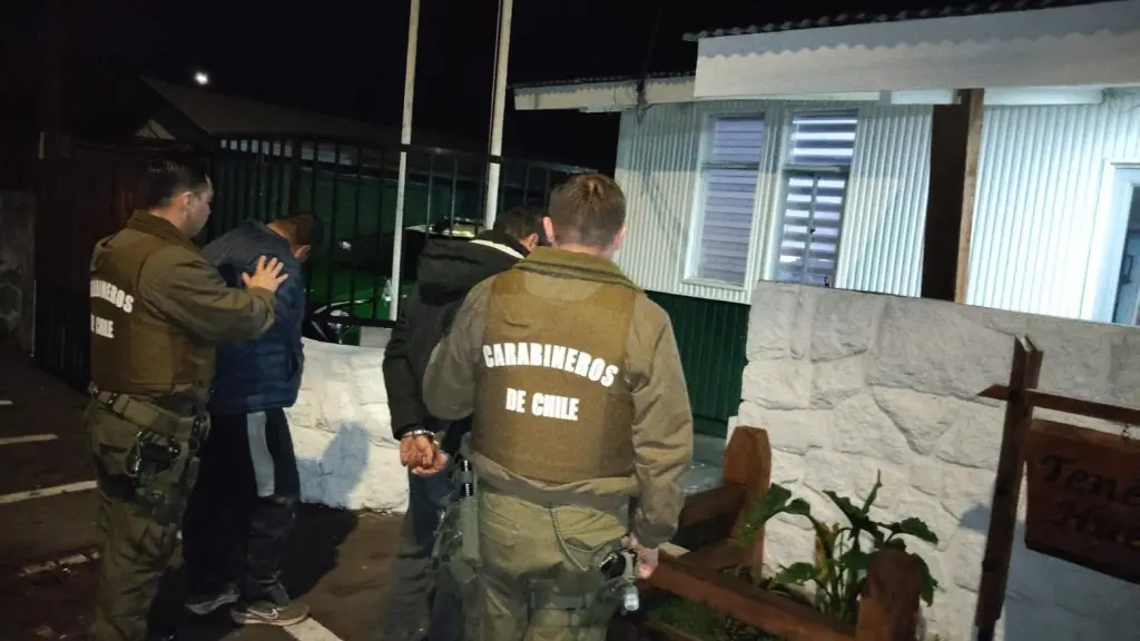 Dos detenidos tras ronda policial, Municipalidad de Tucapel