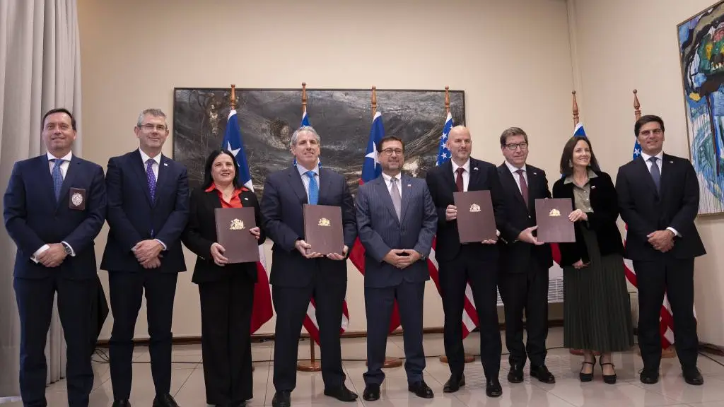 La ceremonia se llevó a cabo en el Ministerio de Relaciones Exteriores., Ministerio de Seguridad Pública