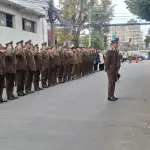 Ceremonia por el Aniversario Nº 99 de Carabineros realizada frente a la Primera Comisaría., Cedida
