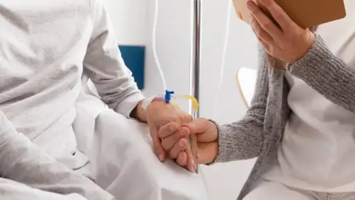 Alerta Sanitaria Oncológica entra en vigencia: apuntan a reducir retrasos en diagnósticos y tratamientos