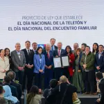 En la instancia se confirmó que el cierre de la próxima Teletón se realizará el viernes 6 y sábado 7 de noviembre., Gobiernos de Chile