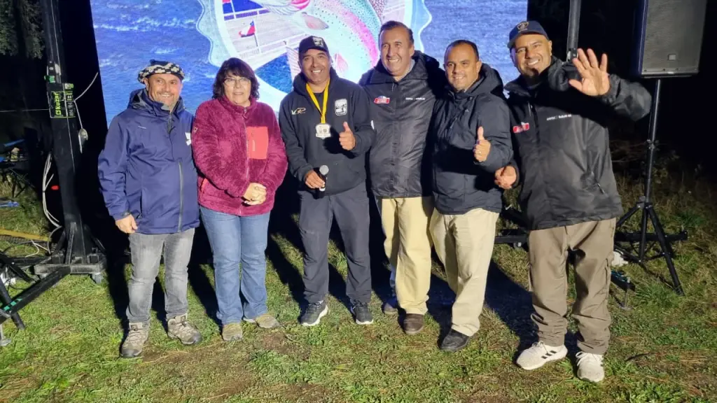 Primer Campeonato de Pesca: Los Reyes del Biobío | Colbún