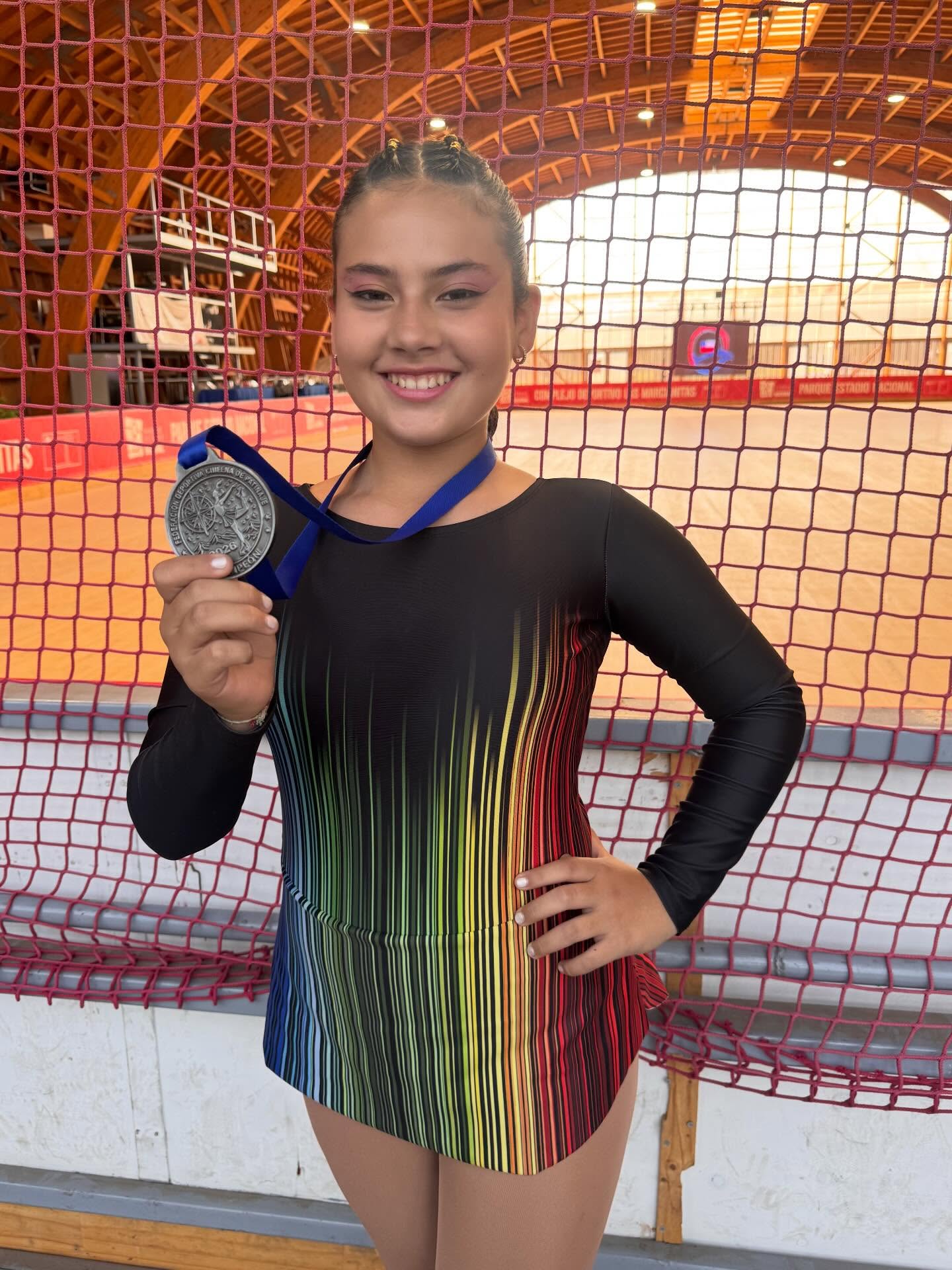 Renata Figueroa deslumbra y clasifica al Panamericano y Sudamericano de Patinaje artístico / La Tribuna