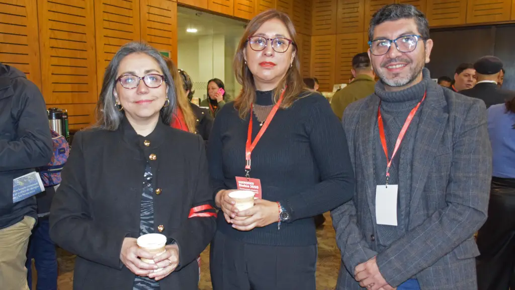 Ximena Contreras, Sandra Castro y Rubén Aránguiz. | La Tribuna