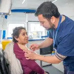 Solo el 54,95 % de los adultos mayores se han vacunado contra la influenza en el Biobío., Cedida