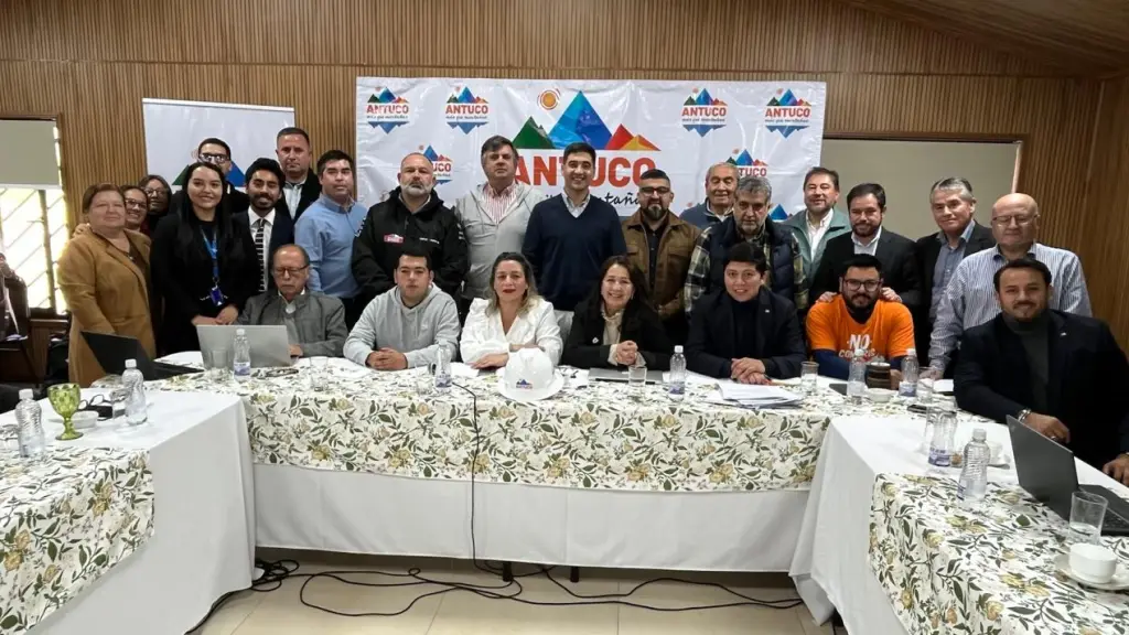 Consejeros Regionales aprueban proyectos para Antuco, Santa Bárbara y Cabrero en jornada en terreno, cedida
