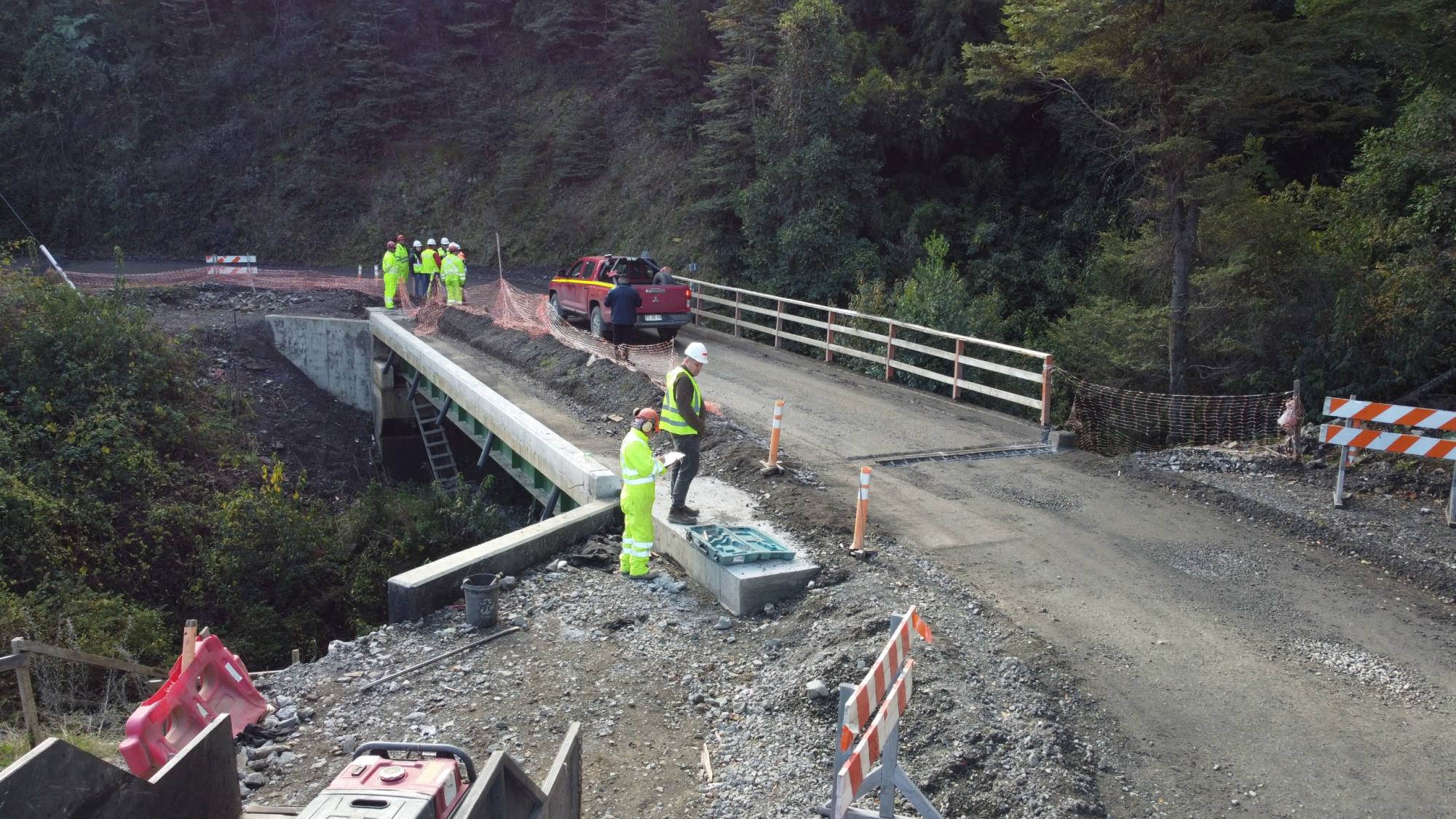 Avanzan las obras de pavimentación de la Ruta Ralco-Palmucho en Alto Biobío