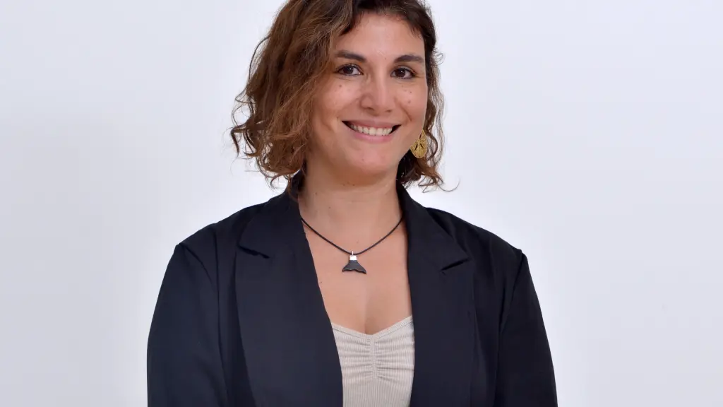 María Paz Acuña, Cedida