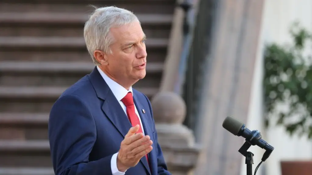 En medio del debate político por el denominado “Plan de Reconstrucción Nacional”, el Presidente de la República, José Antonio Kast, emplazó públicamente al Partido Comunista tras los llamados a movilización realizados por la diputada Lorena Pizarro., Aton