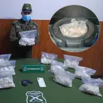 El vehículo transitaba con 12 kilos y medio de cocaína ocultos en 13 bolsas en la rueda de repuesto., @CarabAraucania
