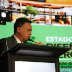 El alcalde José Miguel Muñoz abordó la situación señalando que, al asumir en diciembre de 2024, se encontró con un sistema educacional en una profunda crisis financiera y administrativa, lo que obligó al municipio a destinar más de 1.600 millones de pesos para evitar el colapso.