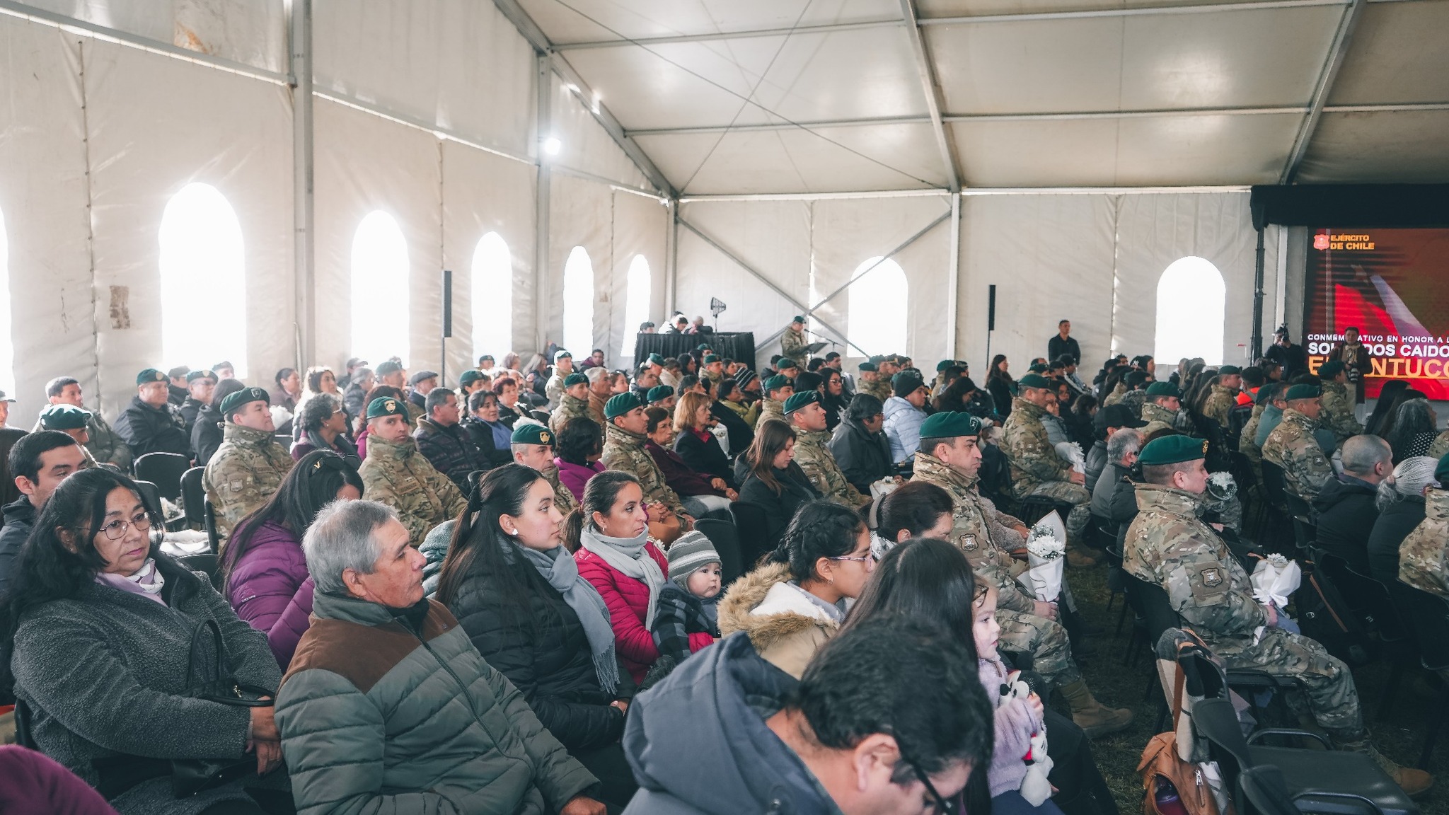 La comuna de Laja estuvo presente acompañando especialmente a las familias lajinas afectadas por esta tragedia. / Municipalidad de Laja