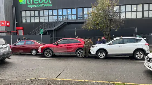 Triple colisión dejó cinco lesionados en Los Ángeles