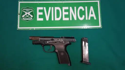 Joven es detenido con arma de fuego en población Las Américas de Los Ángeles