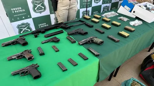 Desarticulan organización criminal en Arica: incautan 128 kilos de marihuana y arsenal de guerra