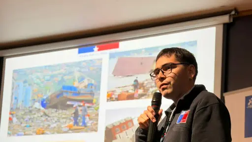 Apoyo psicosocial tras incendios: programa beneficiará a 440 adultos mayores en Penco