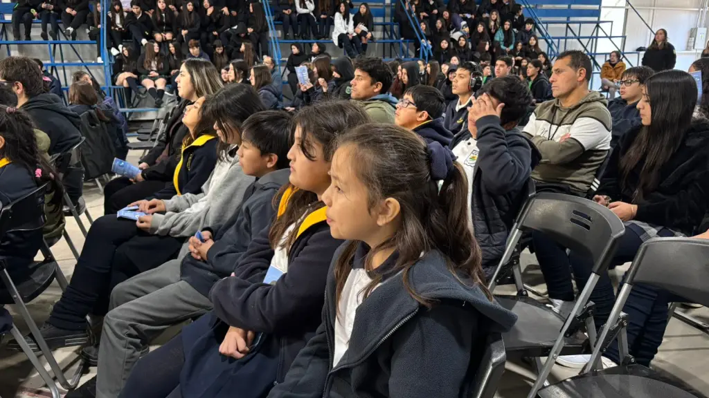 Registro actividades  | Liceo Bicentenario Juanita Fernández Solar 