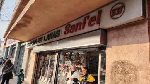 La historia del negocio de lanas angelino que resistió terremotos, pandemia y cambios urbanos 