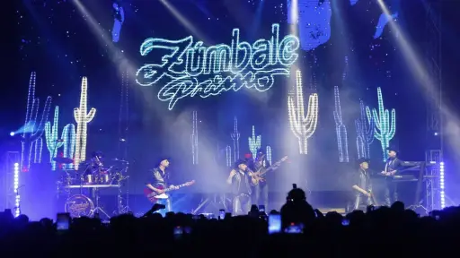 Zúmbale Primo reunió a miles de personas en celebración de los 287 años de Los Ángeles