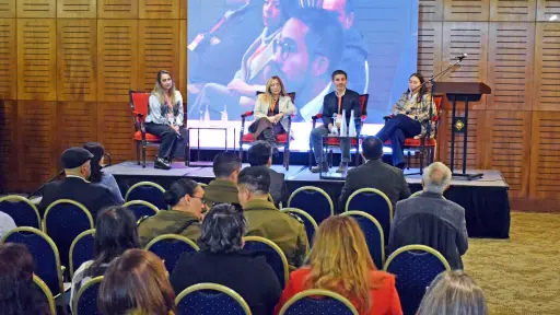 Foro panel impulsó diálogo entre empresas y autoridades sobre desarrollo en Biobío