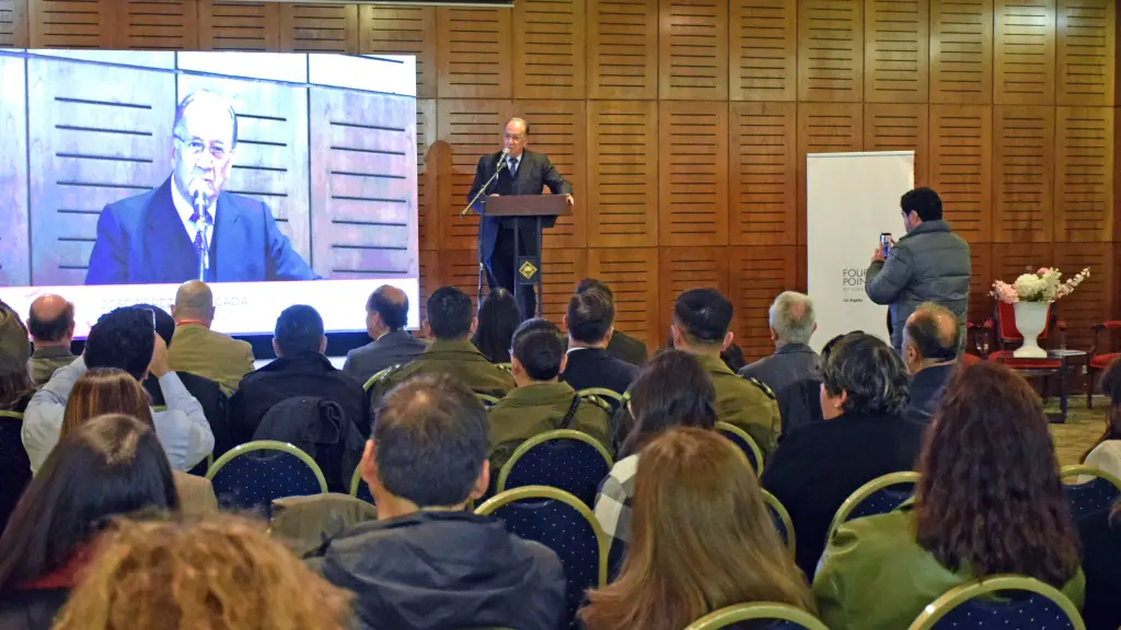 El Encuentro se realizó en el salón Biobío del Hotel Four Points, y contó con la presencia de autoridades locales, provinciales y regionales., Diario La Tribuna