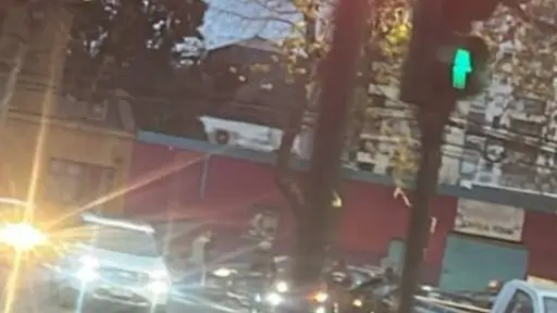 Ciclista resulta lesionado tras ser impactado por vehículo en avenida Ricardo Vicuña de Los Ángeles