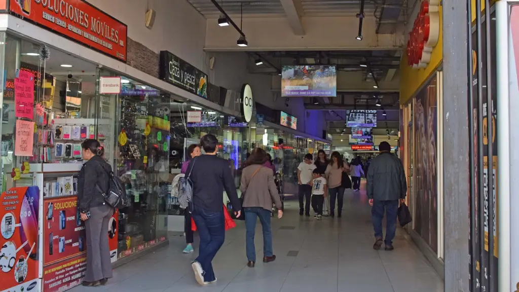 Comercio local, Archivo La Tribuna